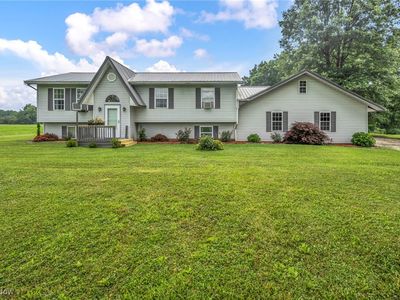 4743 County Line Rd, Diamond, OH, 44412