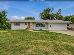 3311 S Lakeport St, Sioux City, IA 51106