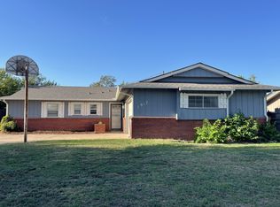 1917 Pawhuska Ave, Enid, OK 73703