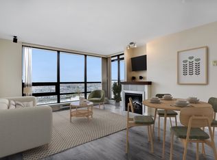 1 Renaissance Sq #2004, New Westminster, BC