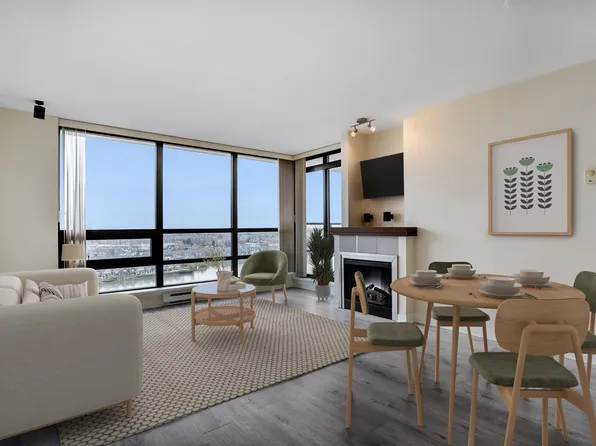 1 Renaissance Sq #2004, New Westminster, BC V3M 0B6