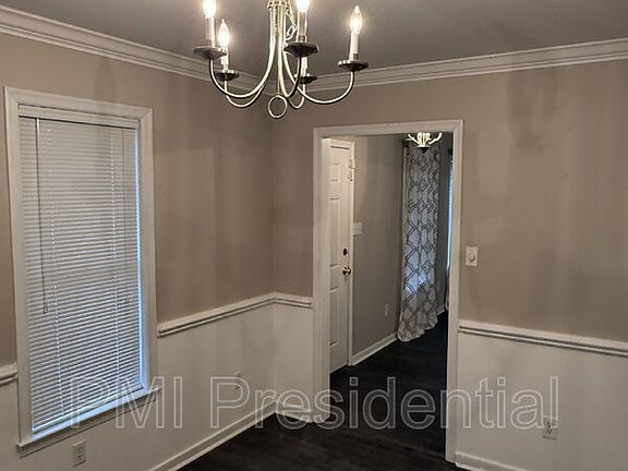 3rd image of 1218 Ryanwood Ct