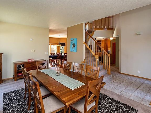 3rd image of 9108 Telford Cir