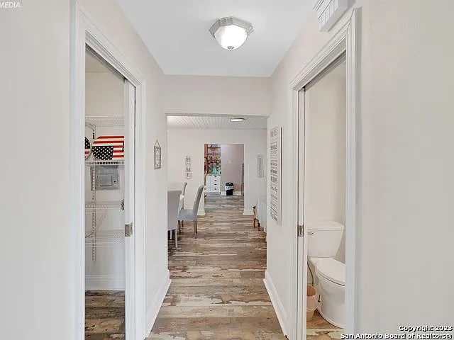 222 S 12th St — Photo 32
