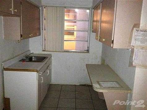 2nd image of 1120 Pennsylvania Ave #102