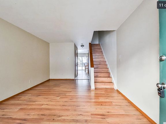 4th image of 11 Prospect St