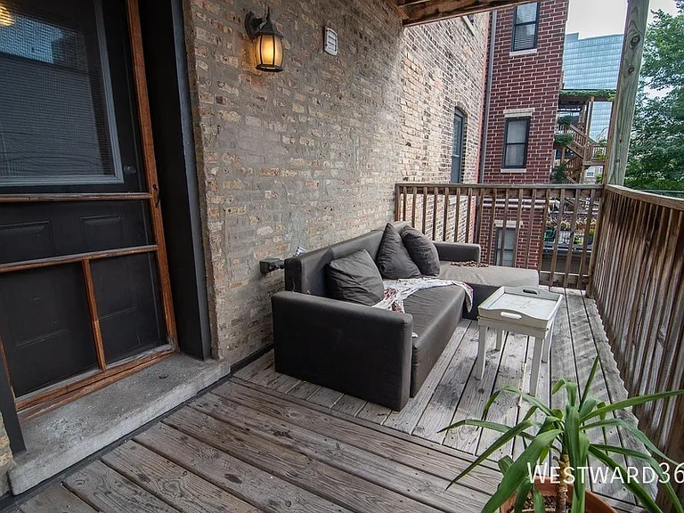933 W Agatite Ave #3S — Photo 8