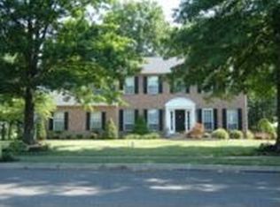 105 Grouse Ct, North Wales, PA 19454