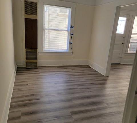 3rd image of 3160 24th St #6