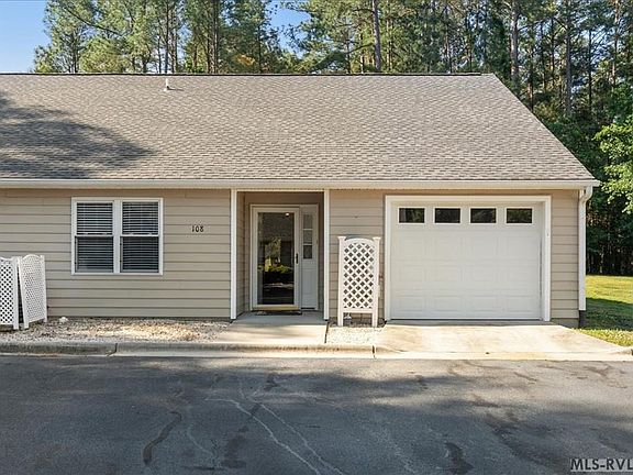 4th image of 135 Waterview Dr S Unit 108