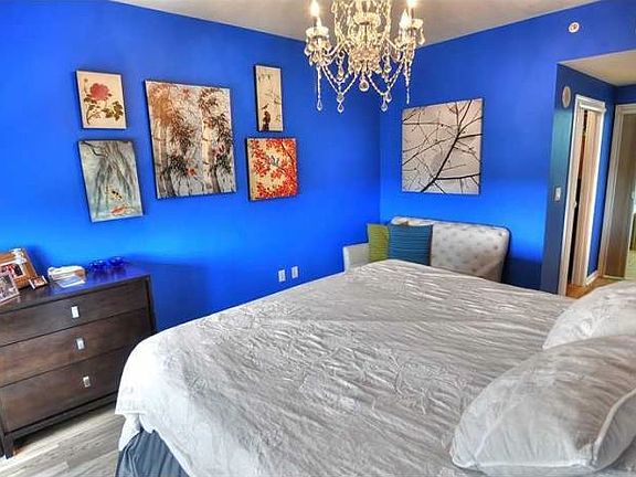3rd image of 511 SE 5th Ave APT 804