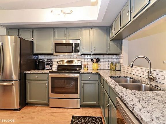 5th image of 2670 Walnut Dr #2670