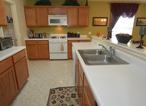 5th image of 203 Pentire Way