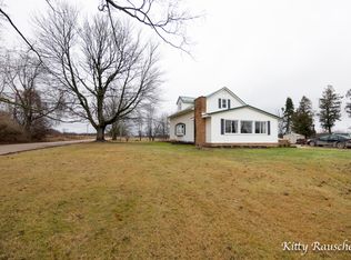 11300 N Paris Rd, Morley, MI 49336