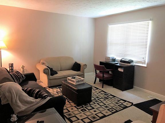 2nd image of 6413 Tewksbury Dr