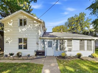 3628 Crittenden Rd, Alden, NY 14004