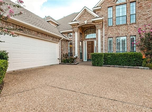 2nd image of 2904 Bluffview Dr