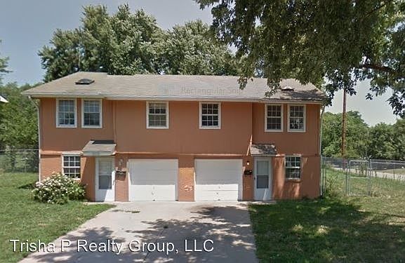 1st image of 902 Pennsylvania St