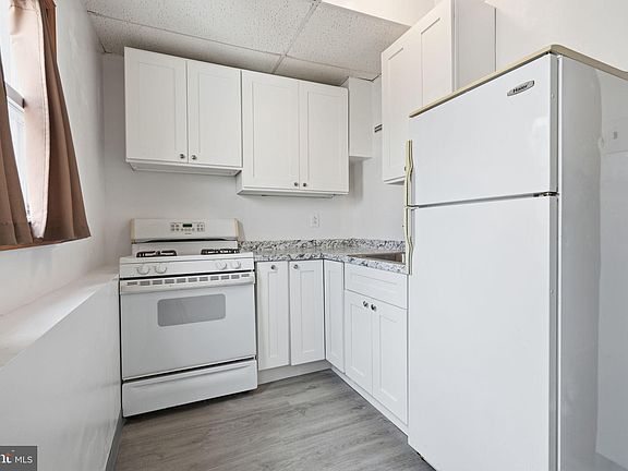 3rd image of 4519 Ritchie St #1/2