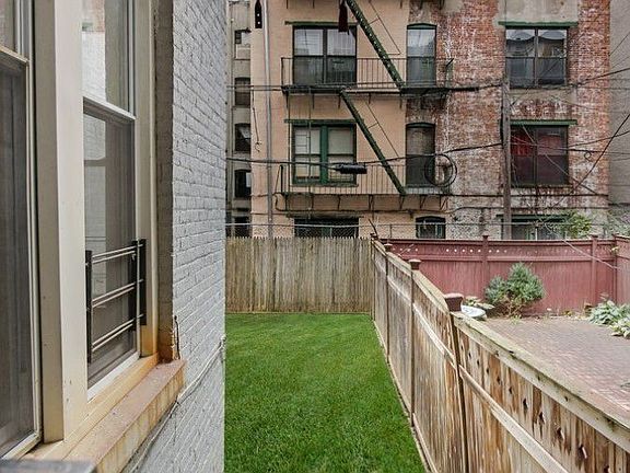 4th image of 1248 Dean St APT 1B