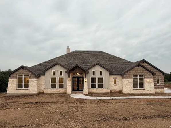 10679 Chestnut Warbler, New Braunfels, TX 78132