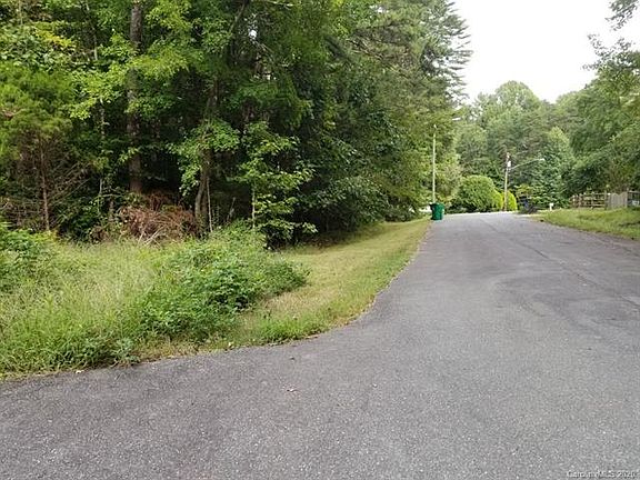 3rd image of 9034 Potomac Blvd