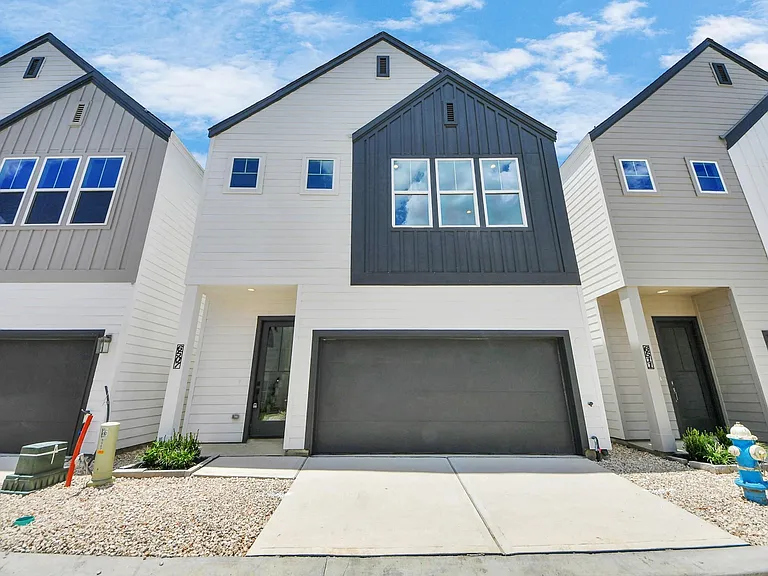 6519 Old Olive Tree Dr — Photo 2