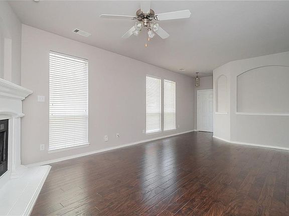 3rd image of 2804 Red Wolf Dr