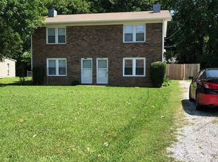 1111 Palmer Dr, Murfreesboro, TN 37130