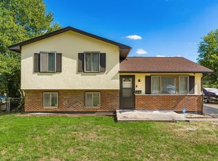 1598 Courtright Rd, Columbus, OH 43227