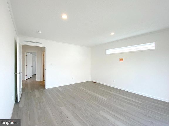 5th image of 4 Carlisle Way
