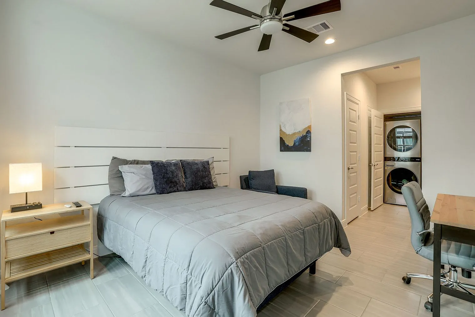 Studio, 1.0 bath, 645 sqft, $1,838 — Photo 1