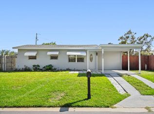 2033 Robin Hood Dr, Melbourne, FL 32935