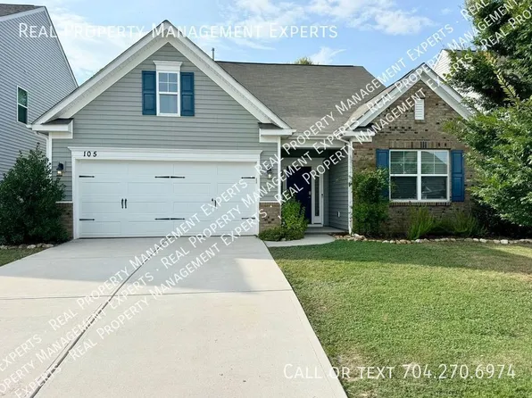 105 Toxaway St, Mooresville, NC 28115
