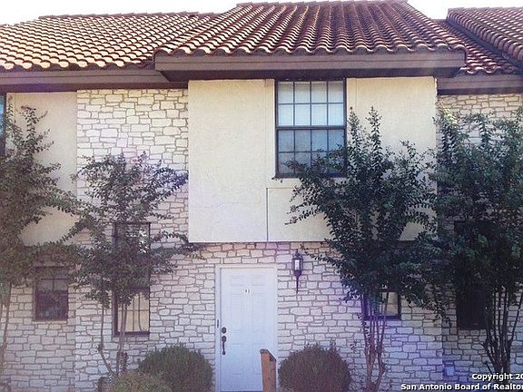 2nd image of 421 Watts Ln Unit B3
