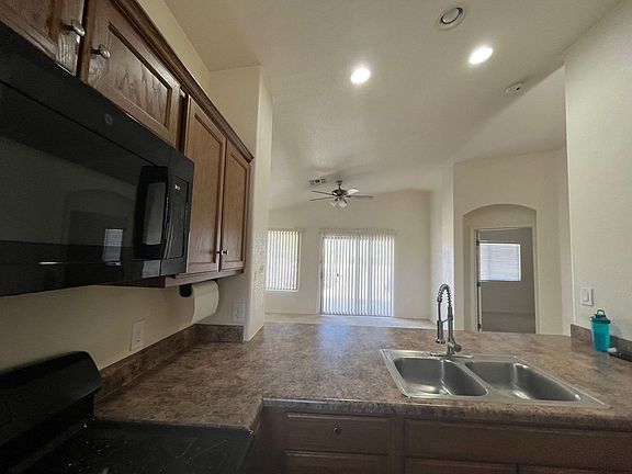 4th image of 4555 Big Bend St