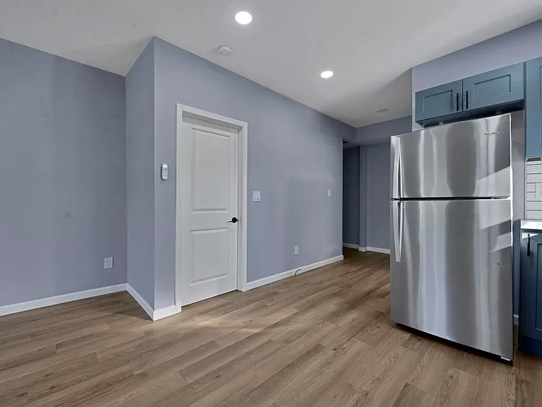 786 Thomas Ave #786 — Photo 14