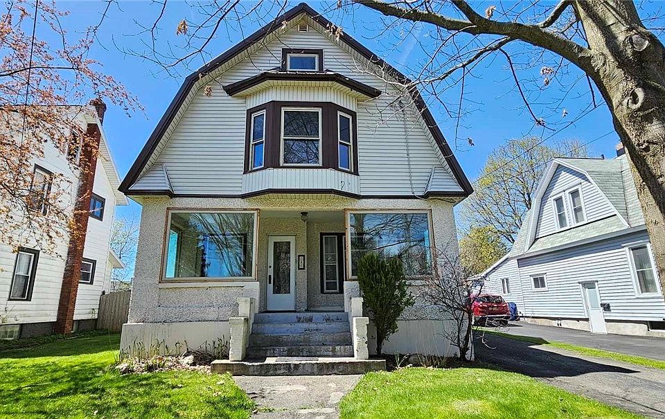 1st image of 8 Parker Ave