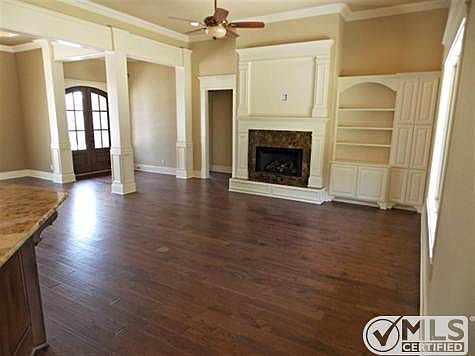 3rd image of 273 Water Oaks Dr