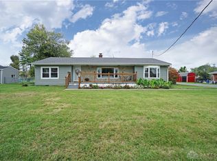 1942 Knoll Ln, Goshen, OH 45122