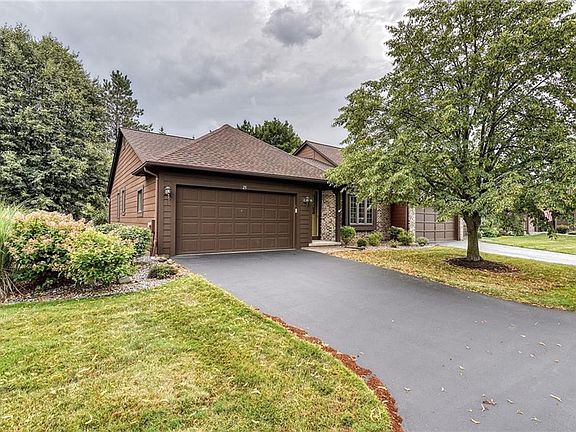 2nd image of 25 Cambridge Ct