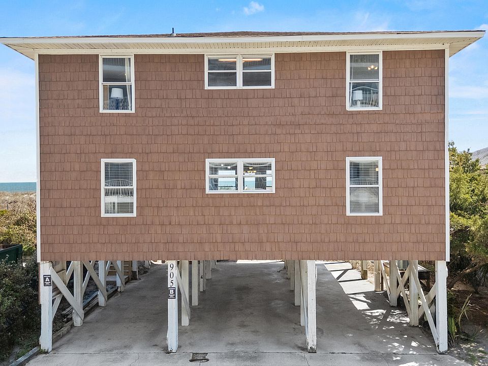 1st image of 905 Carolina Beach Avenue S