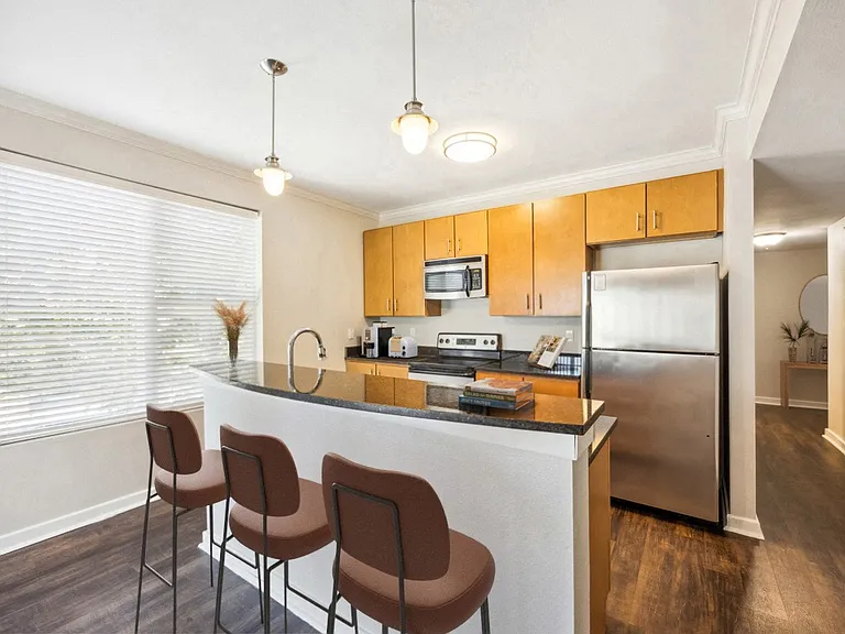 45 Madison Apartments — Photo 26