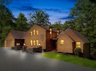 505 Dogwood Dr, York, PA 17406