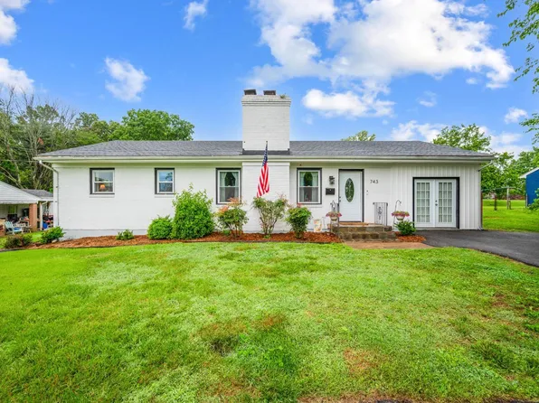 743 Sandusky Dr, Lynchburg, VA 24502