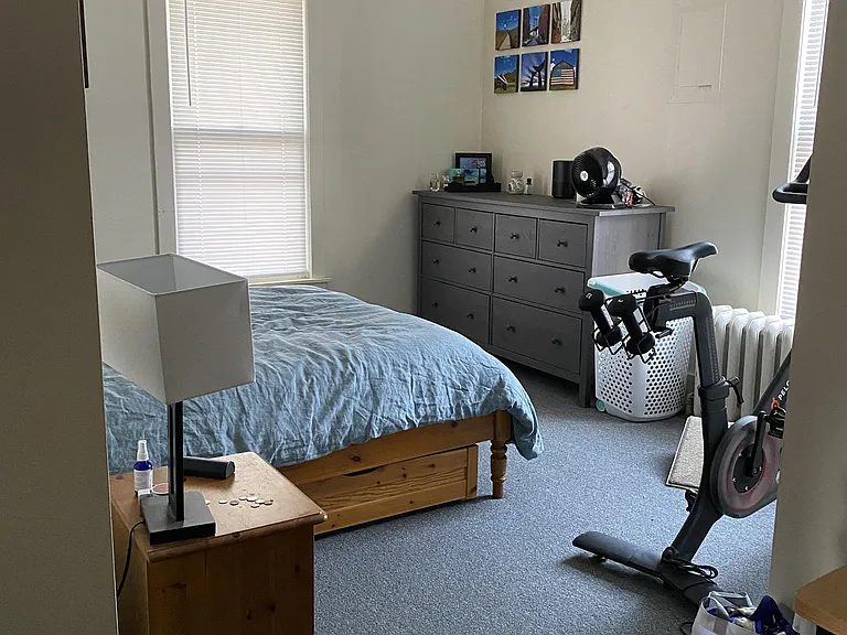 280 Maple St #3 — Photo 8