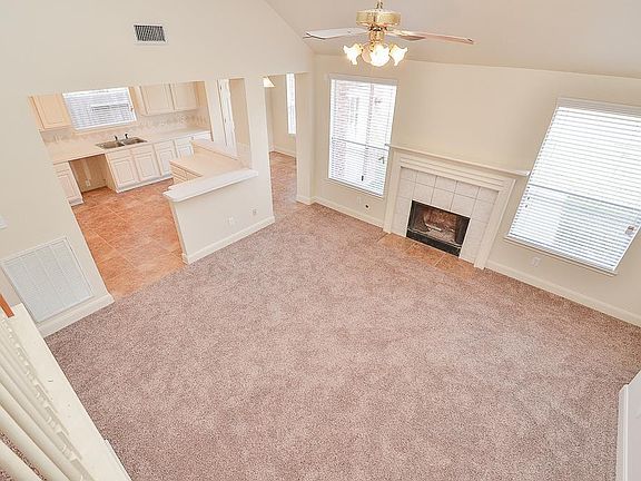 5th image of 3742 Lauderwood Ln