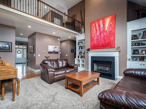 2nd image of 3010 Weston Blvd