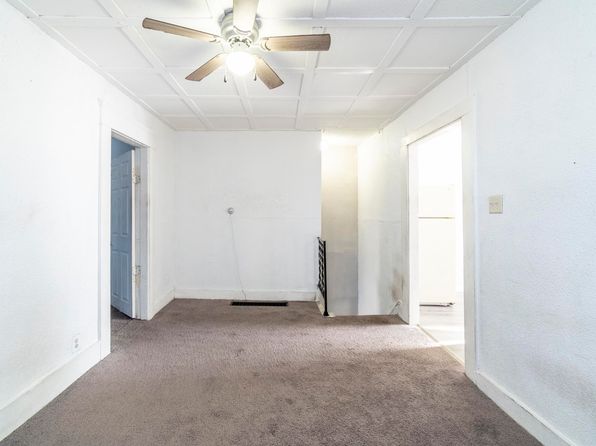 fort-wayne-indiana-73110478 picture