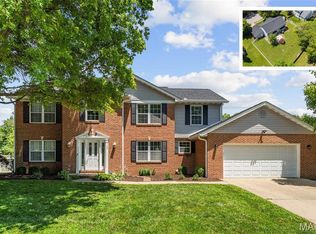 1122 Elisabeth Dr, O'Fallon, IL 62269
